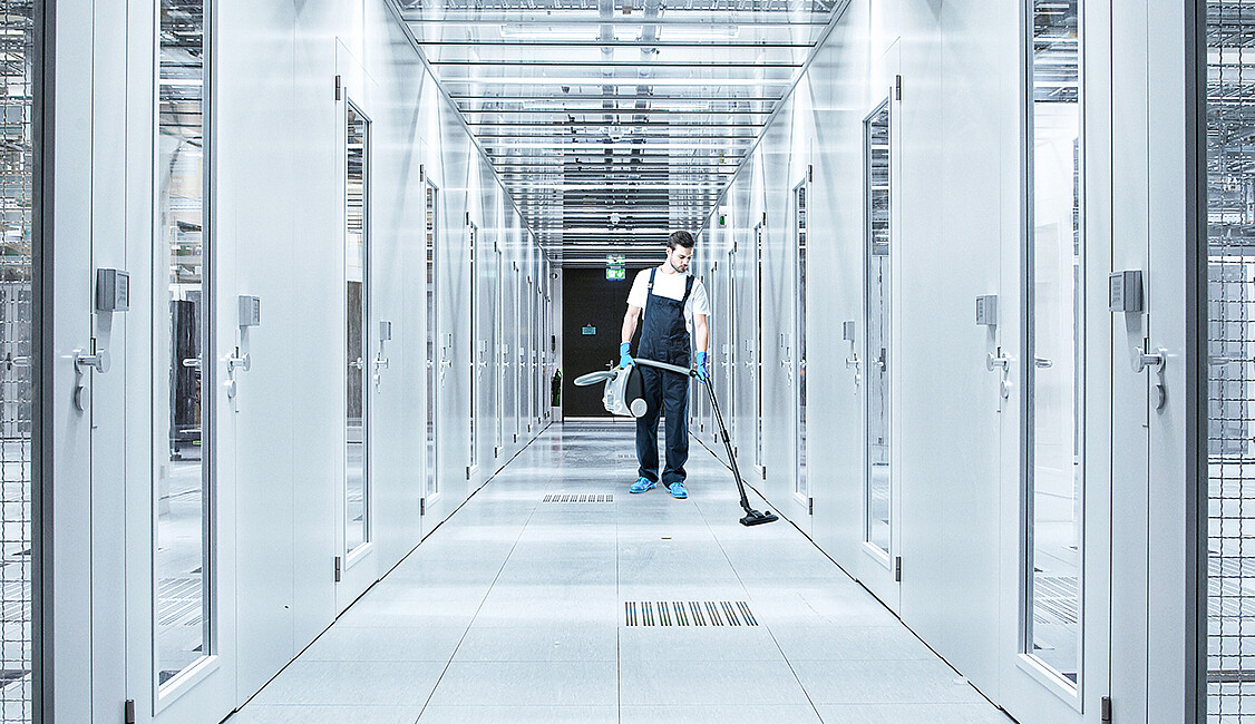 Cleaning in data centres