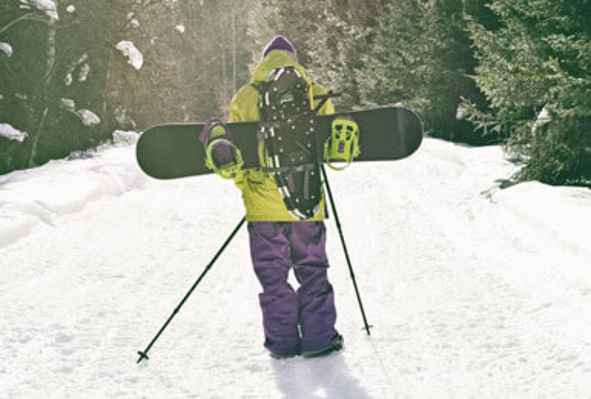 Mensch mit Snowboard