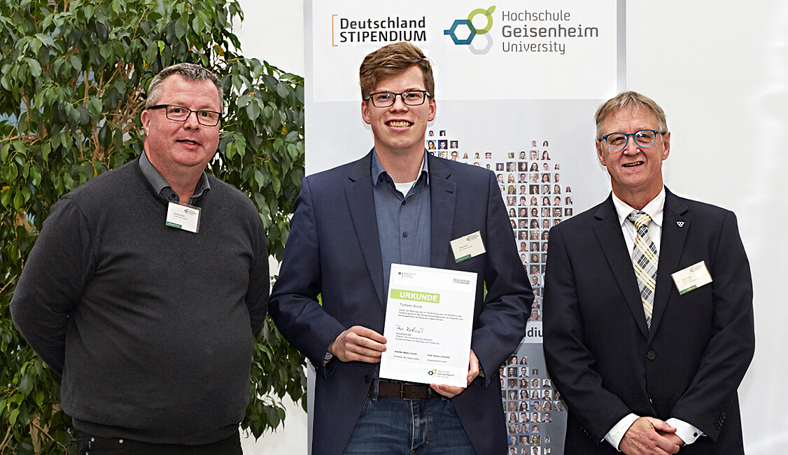 German "Scholarship" SCHÄFER Container Systems